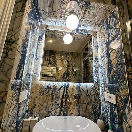 Private Apartment With Wi-Fi Milano City Near Duomo Atena Buitenkant foto