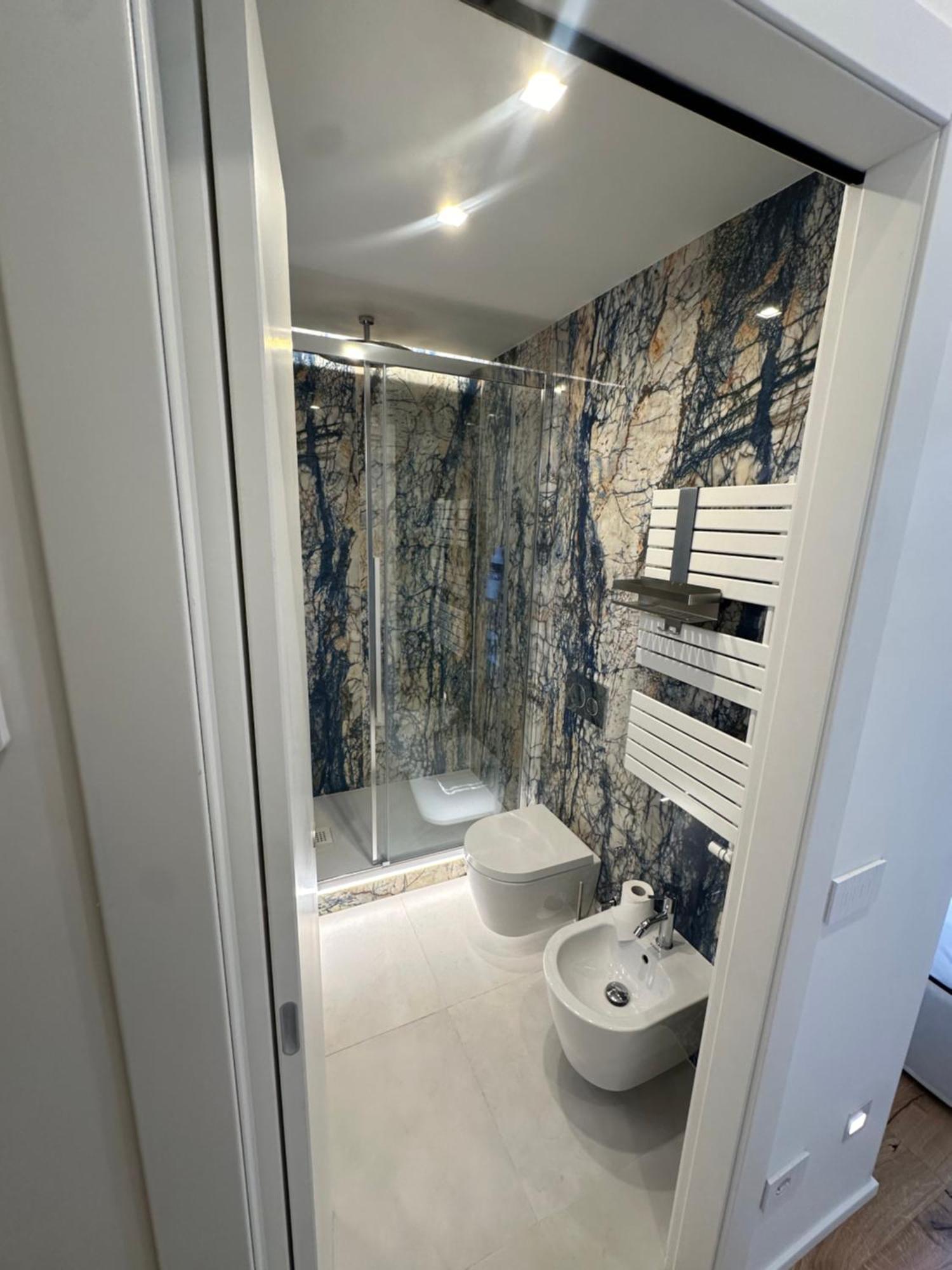 Private Apartment With Wi-Fi Milano City Near Duomo Atena Buitenkant foto