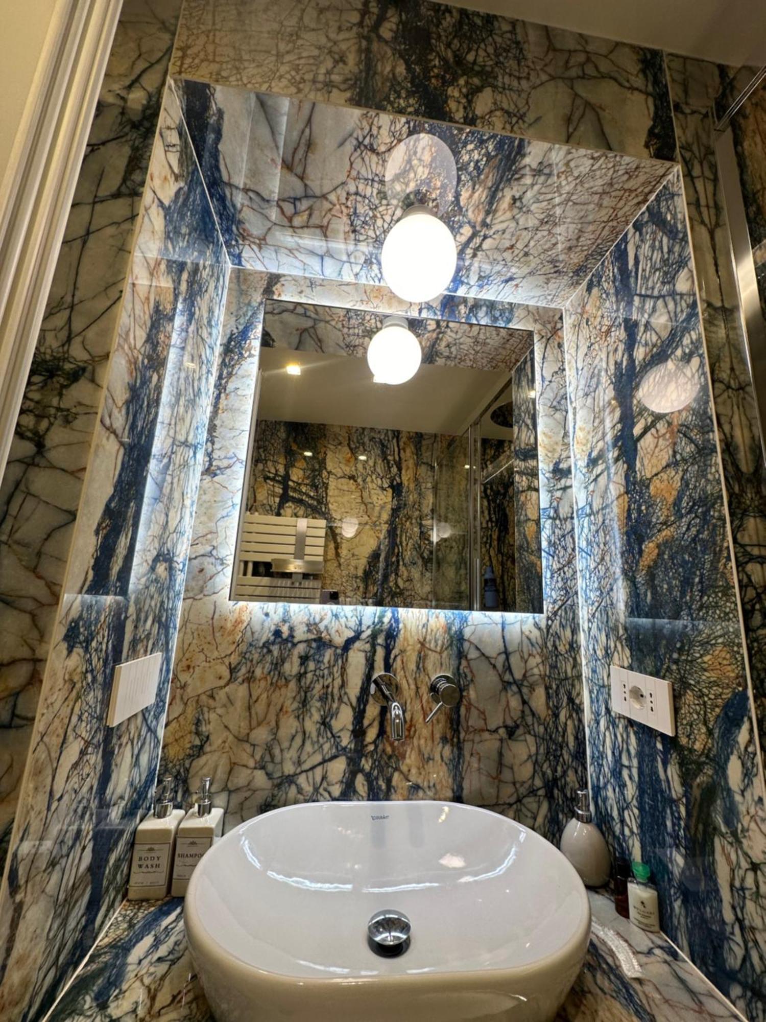 Private Apartment With Wi-Fi Milano City Near Duomo Atena Buitenkant foto