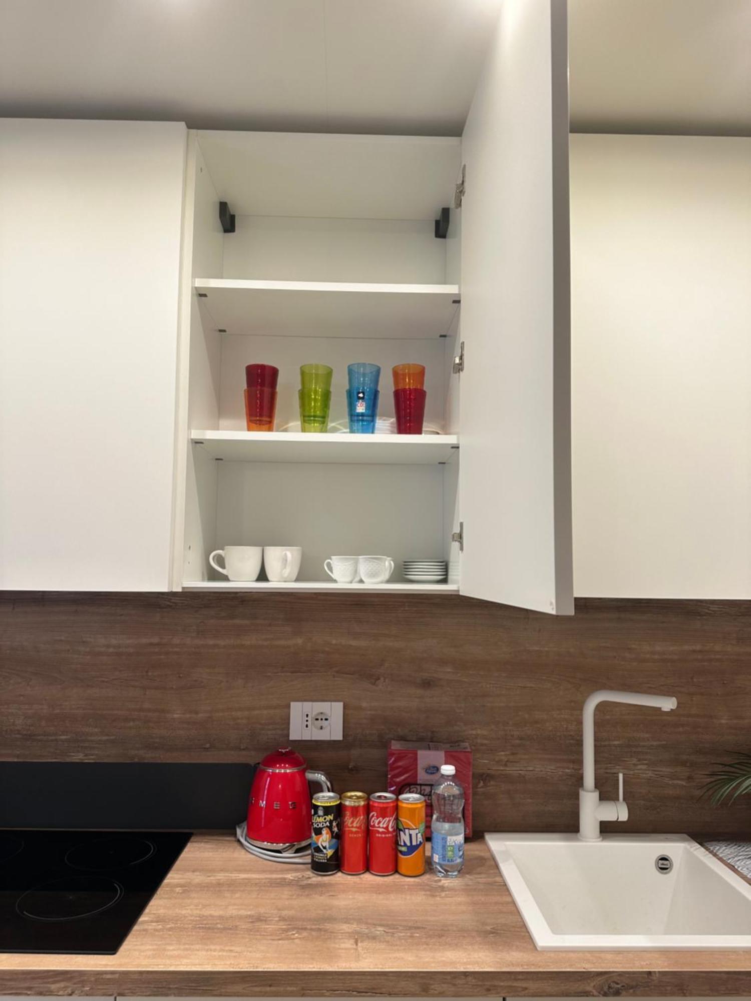 Private Apartment With Wi-Fi Milano City Near Duomo Atena Buitenkant foto